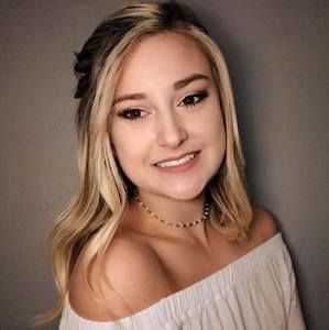 Meet your Posher, Riley